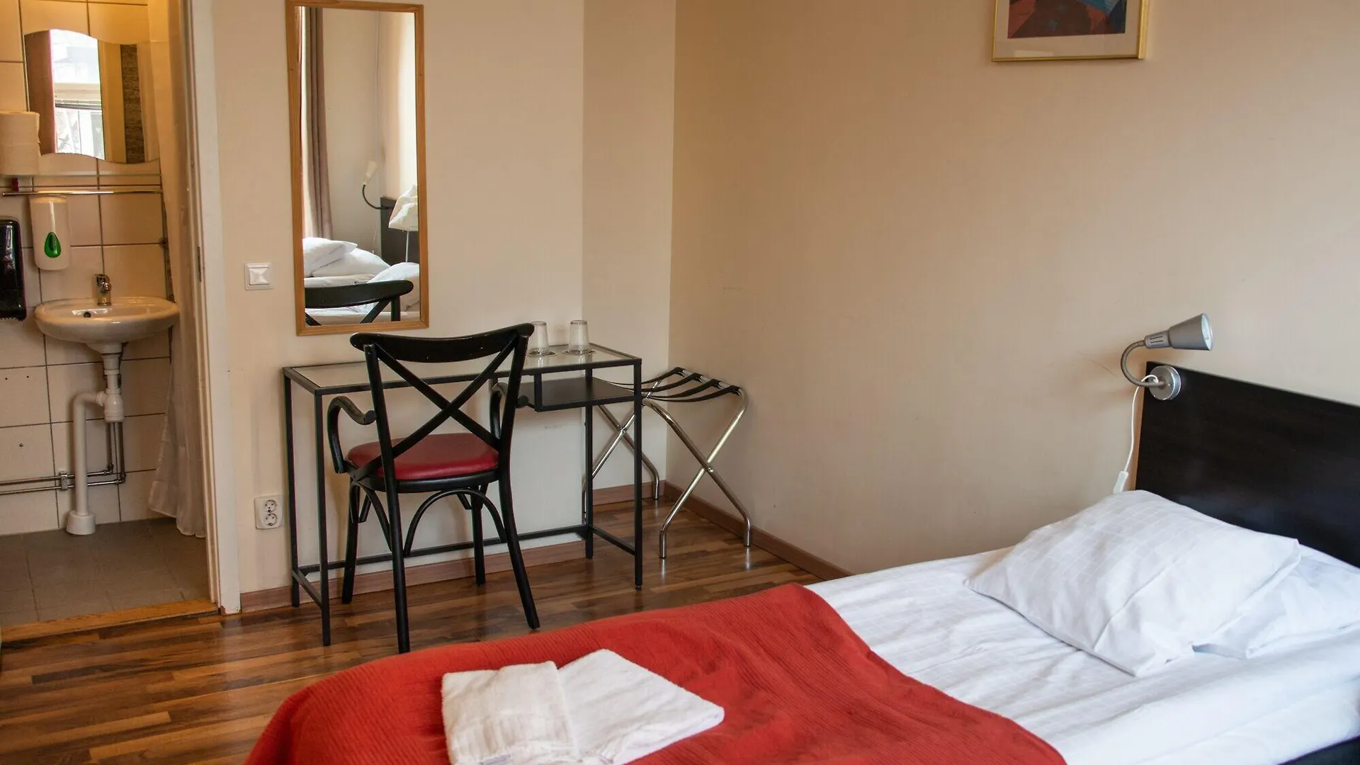 Reimersholme Hotel Стокгольм 2*,